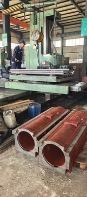 Arbre principal usiné CNC pour essieux industriels ASTM DIN JIS GB