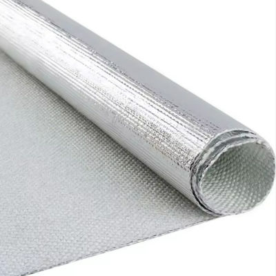 Tissu en feu-réflammable en feuille de verre avec face avec 10×9 mesh Tissu en verre 7 um Al Foil et 118 gsm Poids de base pour l'isolation des tuyaux et du climatiseur